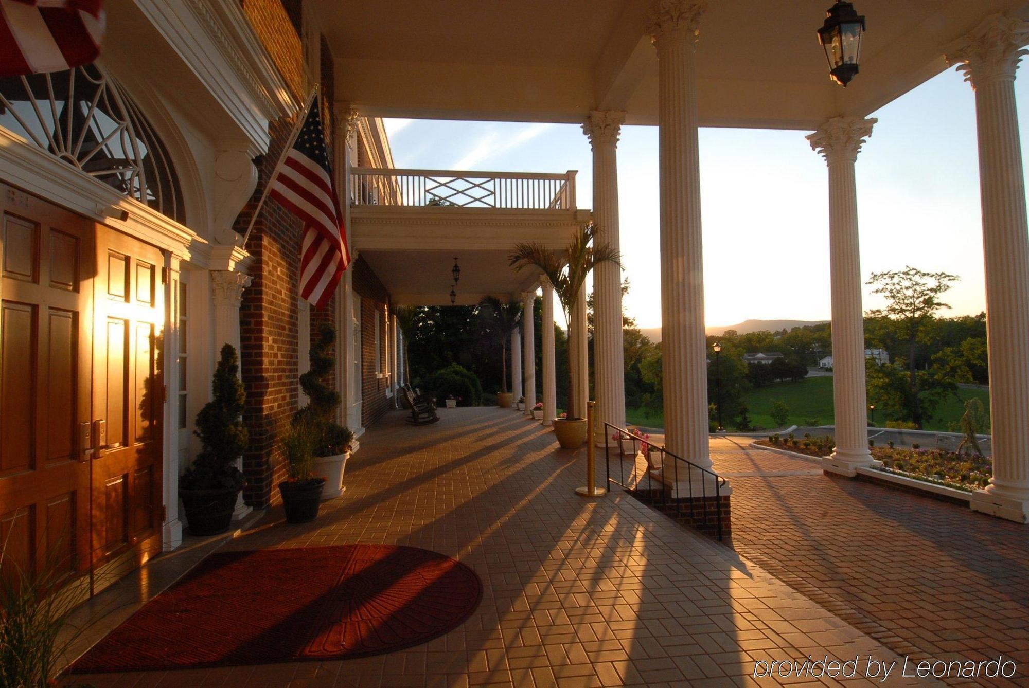 The Mimslyn Inn Luray Bagian luar foto