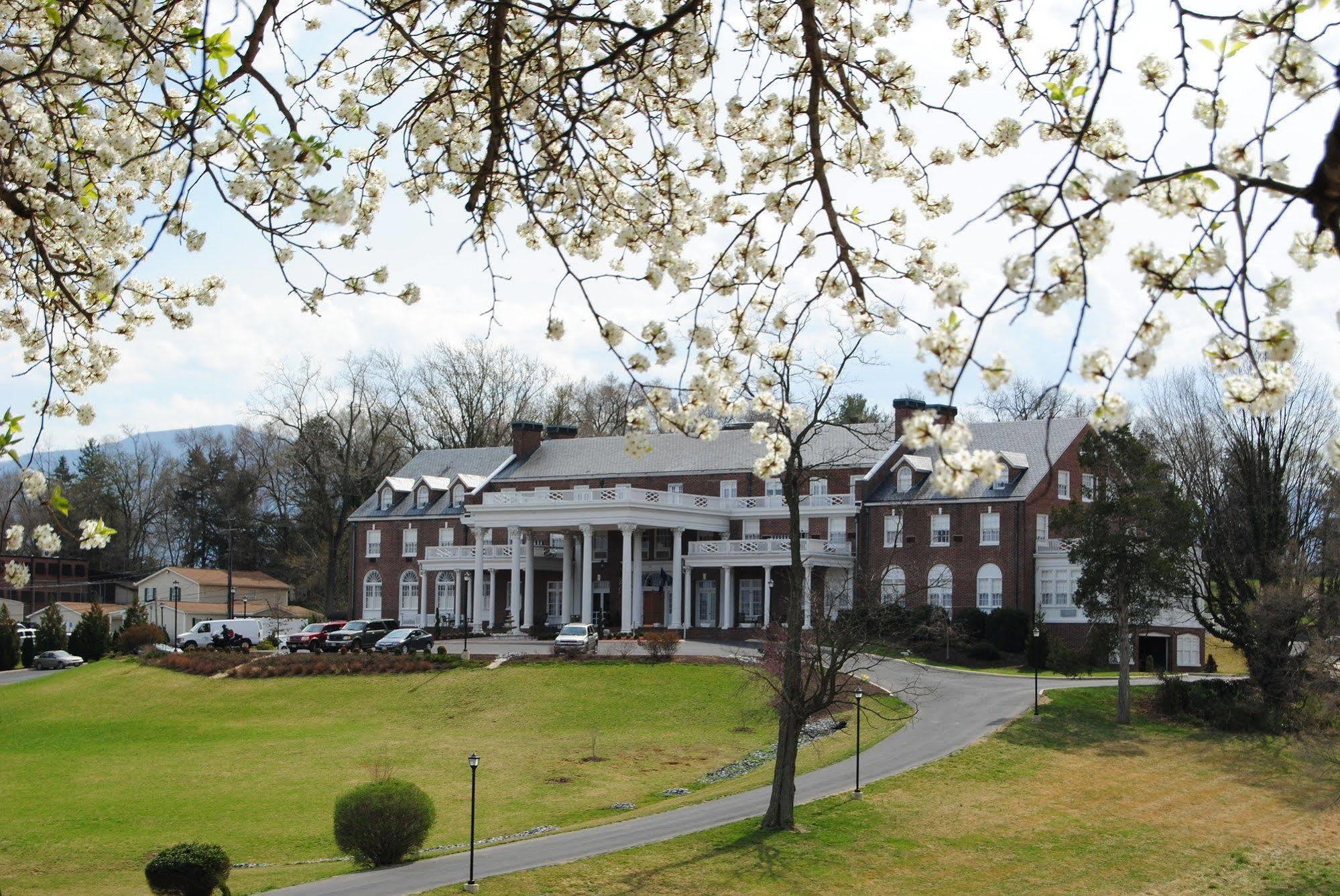 The Mimslyn Inn Luray Bagian luar foto